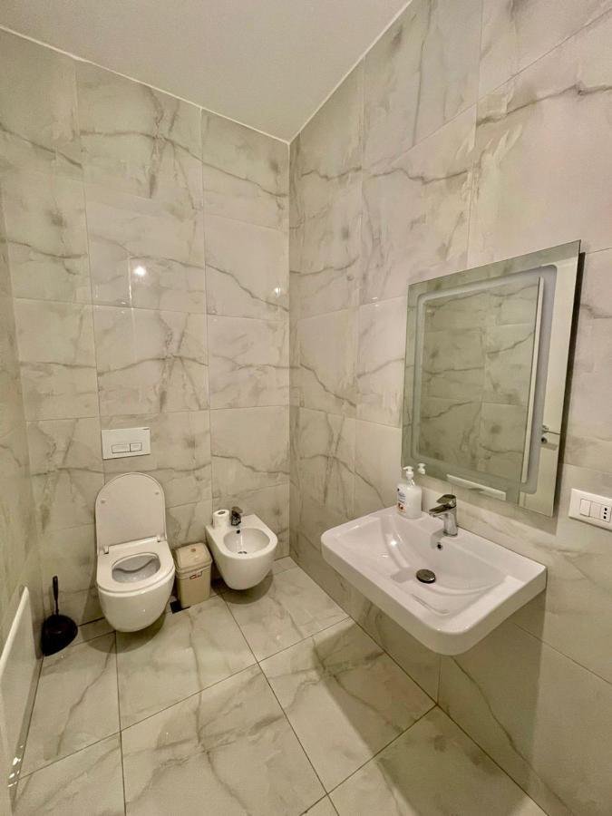 Second Home 1 Tiranë Luaran gambar